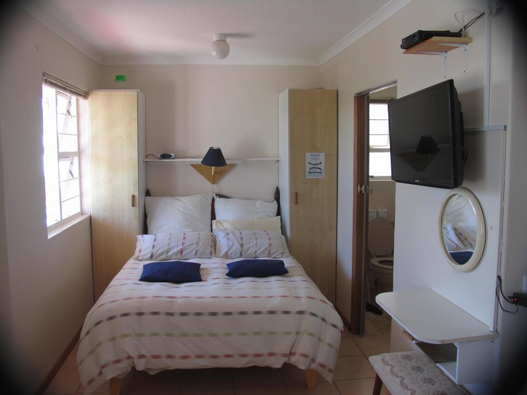 The Whale Cove Apartamento Gansbaai Habitación foto